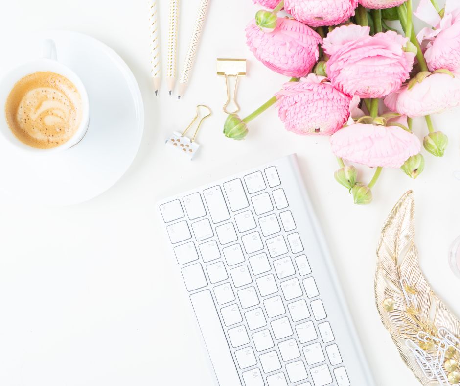 Where to Find FREE Feminine Stock Photos